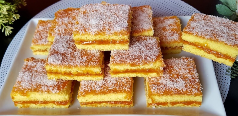 Deser w 5 minut! Rozpływa się w ustach. To Cię zaskoczy! super bogate ciasto