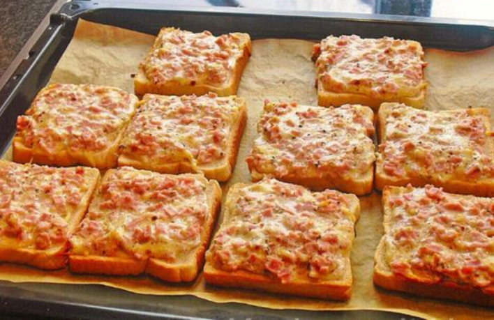 Tosty z pizzy przygotowane w 2 minuty, super szybkie i pyszne