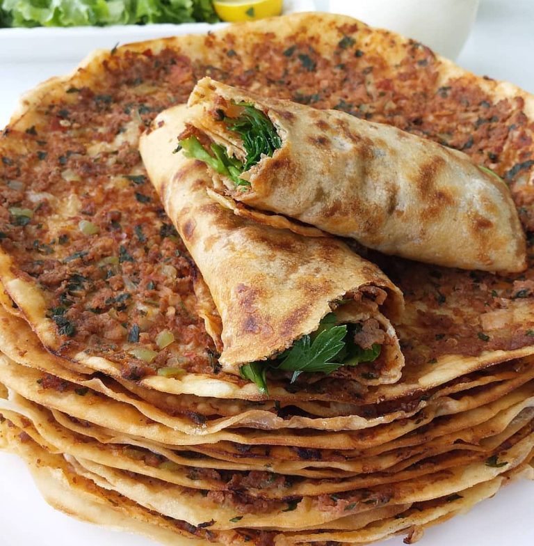 Przepis na chrupiący Lahmacun
