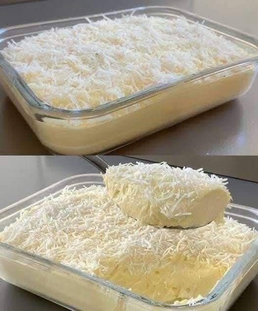 Ten przepis został wynaleziony w Anglii w 1891 roku! Słynny cytrynowy posset 3 duże cytryny na deser i 1 cytryna na skórkę. Cytryny przekrój na pół i usuń miąższ. Wyciśnij sok. Usuń skórkę z 1 cytryny. Mieszać: 180 ml wody. 120 ml soku z cytryny. 150 gramów cukru. 30 gramów skrobi kukurydzianej. 100 gramów skondensowanego mleka. 3 żółtka. skórka z cytryny👇👇 Voir moins