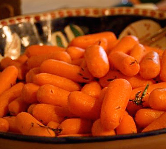 Crockpotowy Hit: Karmelizowane marchewki z chrupiącym twistem, które pokochasz od pierwszego kęsa