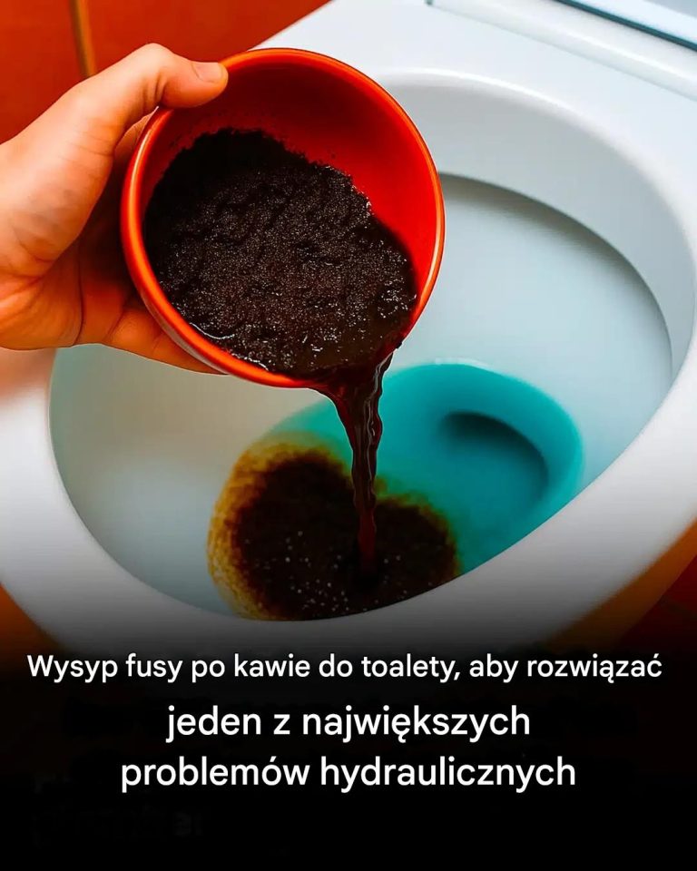 Wysypanie fusów po kawie do toalety może rozwiązać jeden z największych problemów hydraulicznych