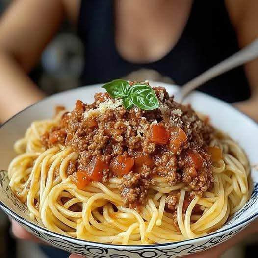 Klasyczne Spaghetti Bolognese: włoski klasyk