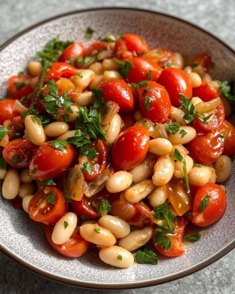 Fruchtiger Bohnensalat mit Tomaten – in nur 10 Minuten fertig!
