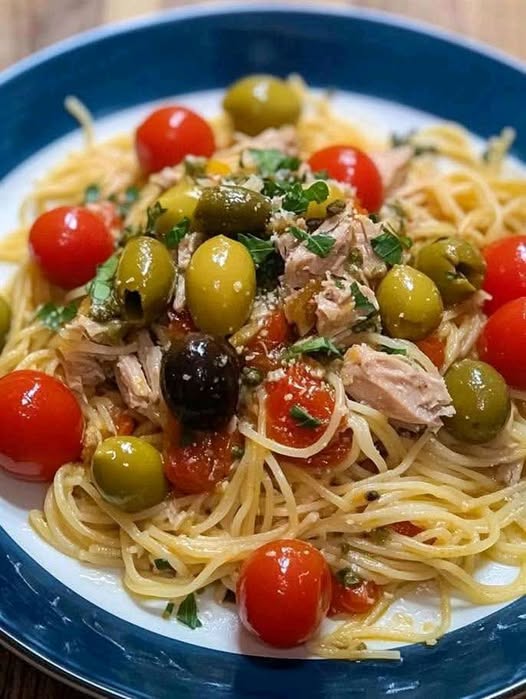 Makaron vermicelli al tonno