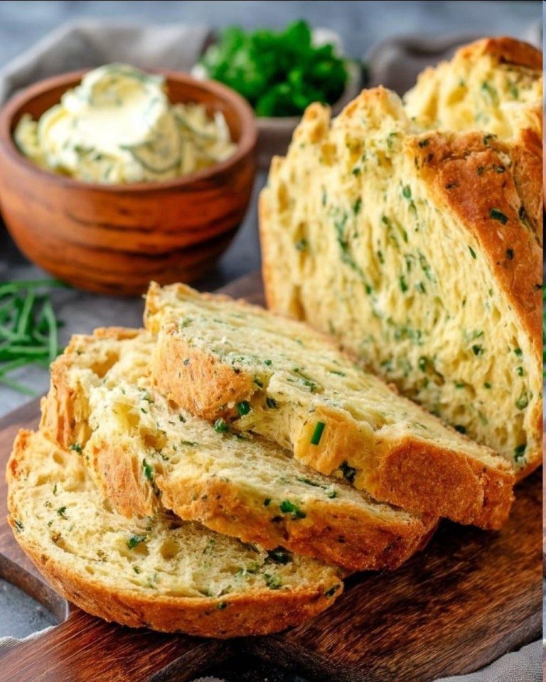 Pan Keto de Ajo y Queso: La opción baja en carbohidratos más deliciosa