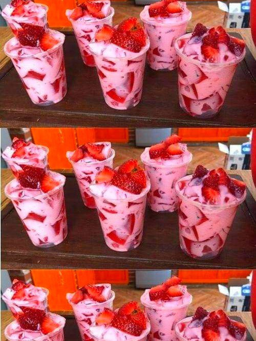 Boski deser truskawkowo-jogurtowy: Szybki i nie do odparcia