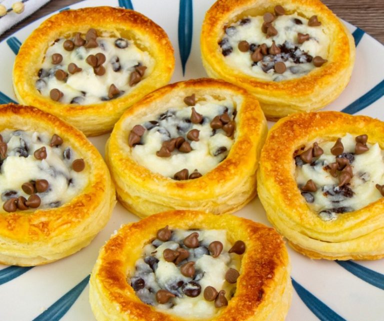 Ciasta francuskie z ricottą: desery z nadzieniem, które są łatwe w przygotowaniu!