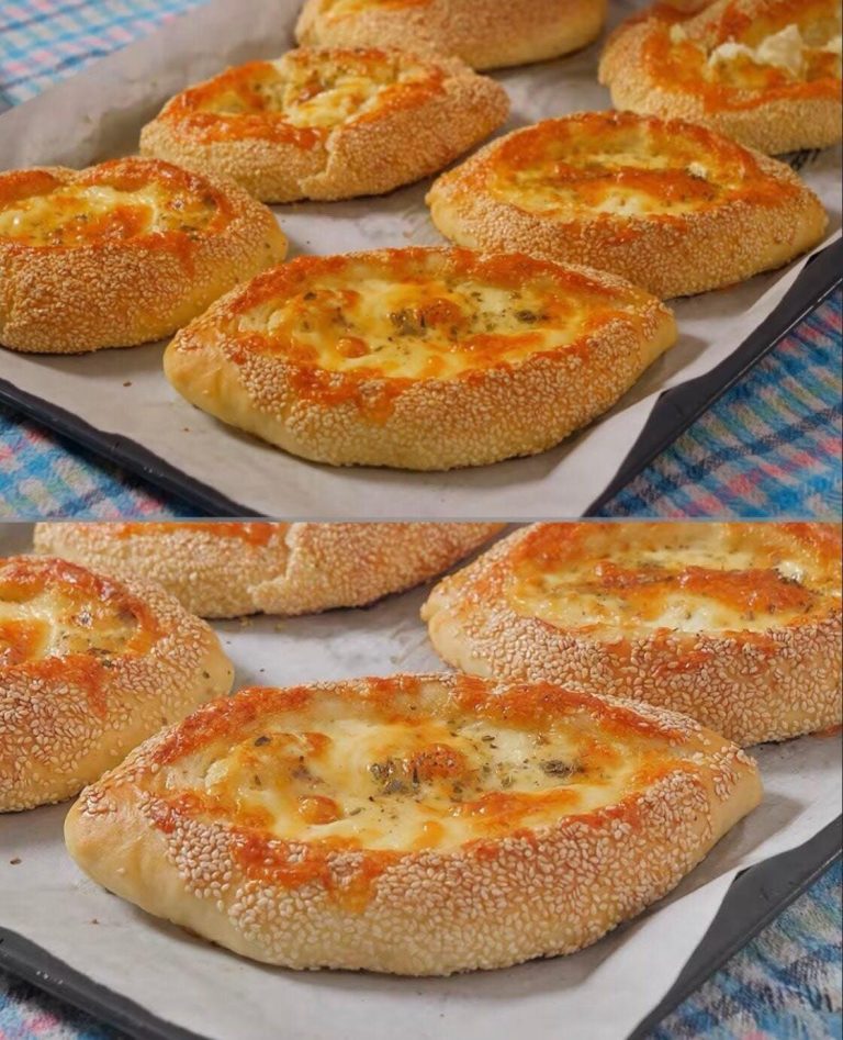 Ciepłe pieczone ciasto – śniadanie, które wszyscy kochamy najbardziej!